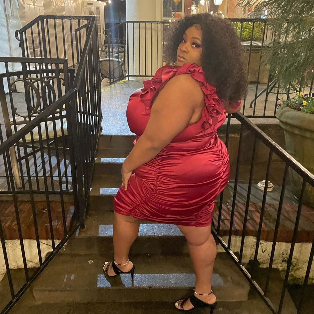 Big Red❤️😍 Sexy event dress‼️